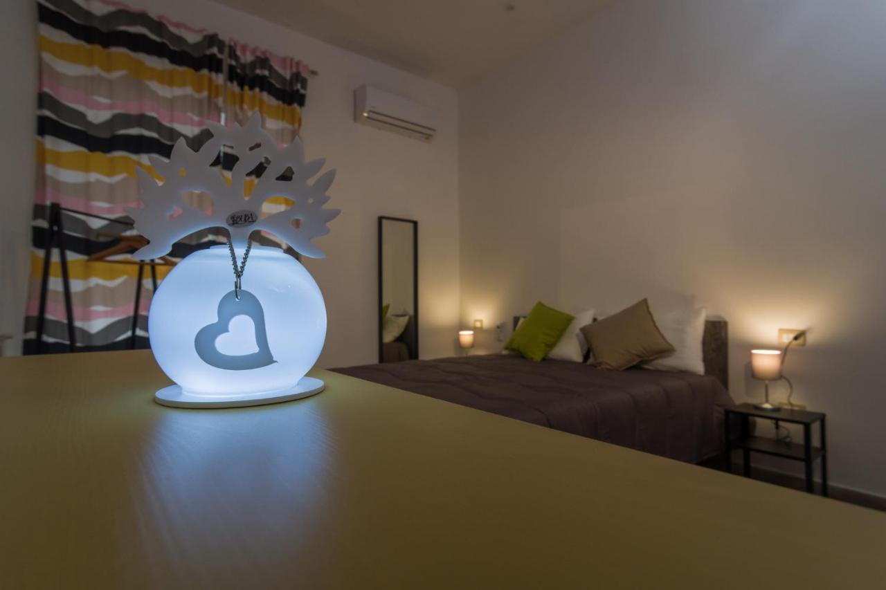 Giù Al Centro Bed & Breakfast