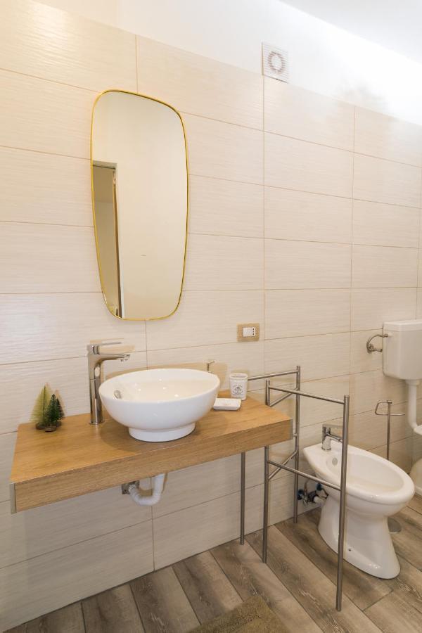 Bed & Breakfast Giù Al Centro 2*
